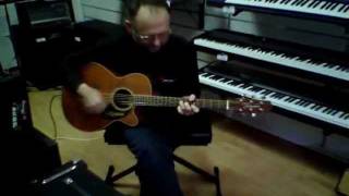 Video thumbnail for Demo Takamine EF440 SCGN by MCMusicTelevision