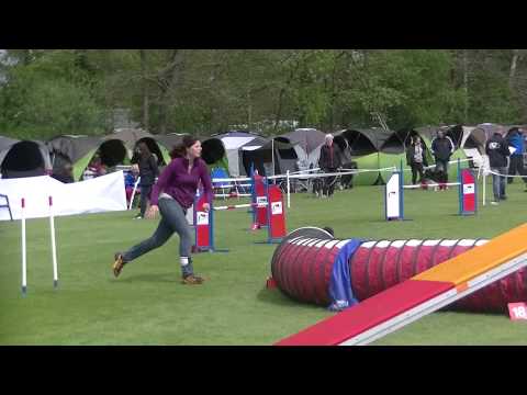 00006 VP Esther met Jaslin B1