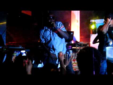 Nawlage w MadBwoy @ Club Liquid