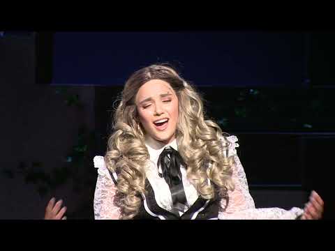 Legally Blonde-Lisa Graye-Elle Woods