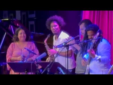 Rubem Farias Band Feat, Kristin Amparo - Afro Blue