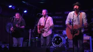 Tramps and Thieves play their song Indiana at RockBar June 9th 2016
