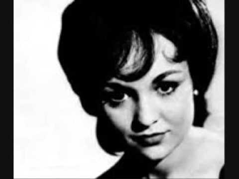 Barnsley Popcorn Scene - Maureen Evans - Starlight Starbright