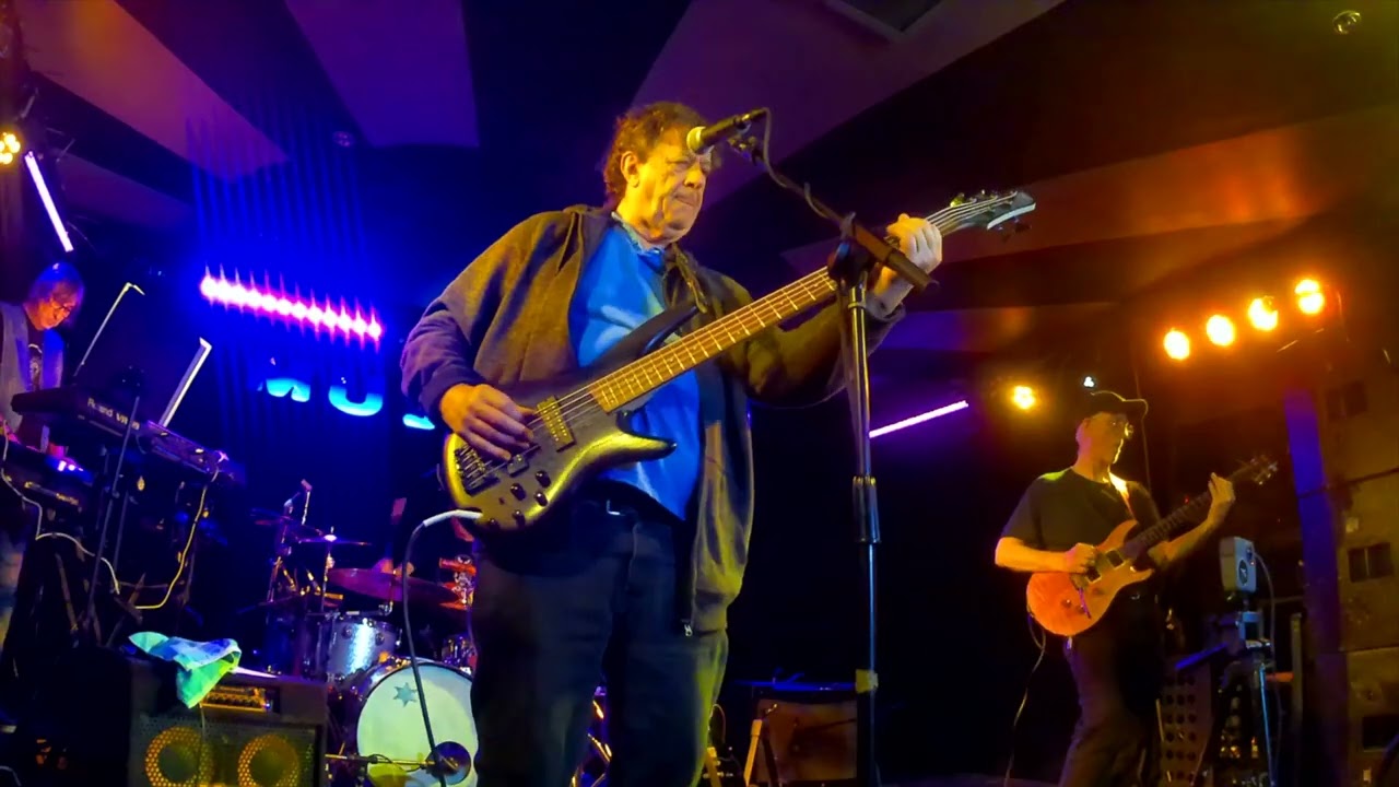 Go The Drifter Live - YouTube