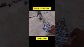 Download lagu Terjumpa Kaca Pecah Kat Rumah Usang !! #ceritamalam #horrorstories #terseram mp3