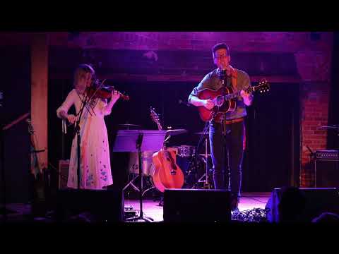 Bouncin Blue Eyes/You are my Sunshine - Brian Stai (Feat. Jenny Anne Mannan)