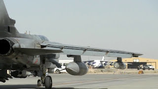 preview picture of video 'RAF Tornado at Kandahar Air Field, Afghanistan (HD)'