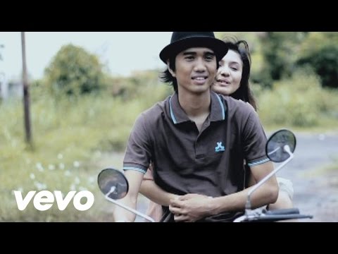 Lirik lagu Sheila On 7 dan video karaoke| Kumpulan lyrics terlengkap 5