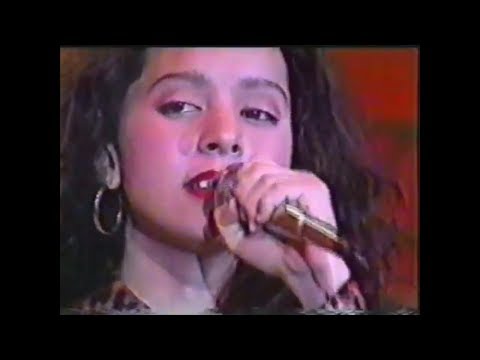 Patricia - Cedo demais, (1990) (HQ) (subtitle portuguese)