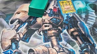 YUGIOH, duelo en la Friki Plaza, contra el maestre Asapopulus!