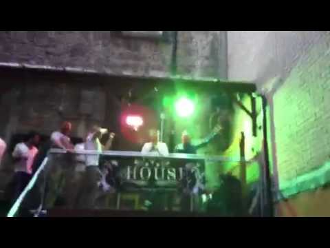 Andy Raeside @ Kris Greig (House Bandits)