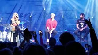 Hallelujah (Leonard Cohen) sung by Brett Young, Tyler Rich, and Rachel Wammack at Coca Cola Roxy