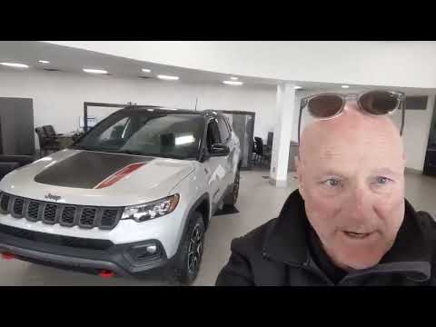 2026 Jeep Compass Trailhawk 4x4 in Silver for sale at Kitchener Chrysler Dodge Jeep Ram in Kitchener, ON
