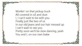 Kellie Pickler - Gotta Keep Moving Lyrics