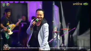 Download lagu 1001 MACAM SIMPATIK MUSIK LIVE SENTUL BY SENTUL SPECTACULAR  mp3