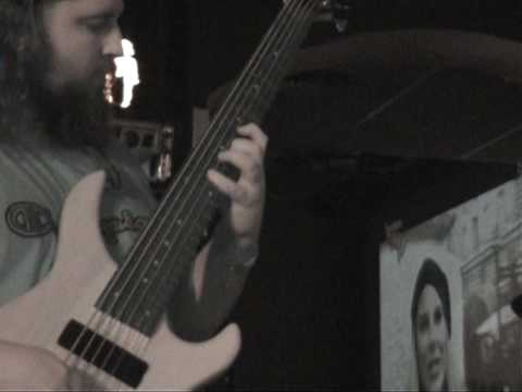 Bass Delay Trick ... very amazing