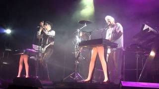 Chromeo 08 Sexy Socialite (The Roundhouse London 06/06/2014)