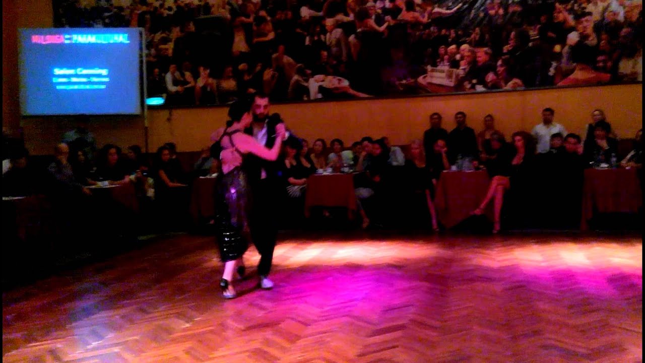 Konstantinos Riginos y Nadia Ibanez-Por el camino