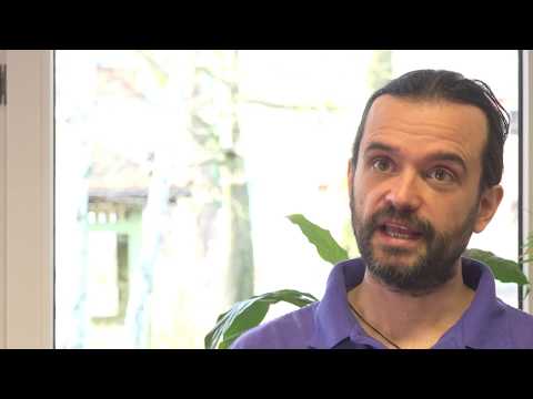 Vegan gegen Rheuma - hilft es wirklich? Dr. med. Christian Kessler im Interview.