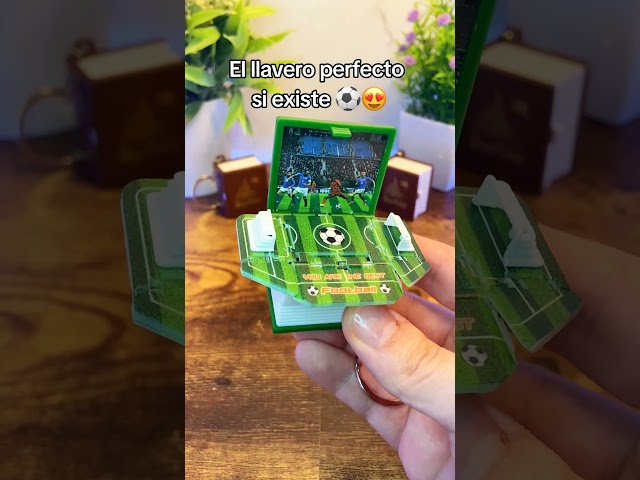 Vídeo relacionado con Genérico Llaveros de Fútbol, Llavero de Cristal, Deportivos, para Coches, Mochilas, Regalos de Cumpleaños para Hombres, Mujeres y Niños, Clubes de la Liga (RAYO VALLECANO)