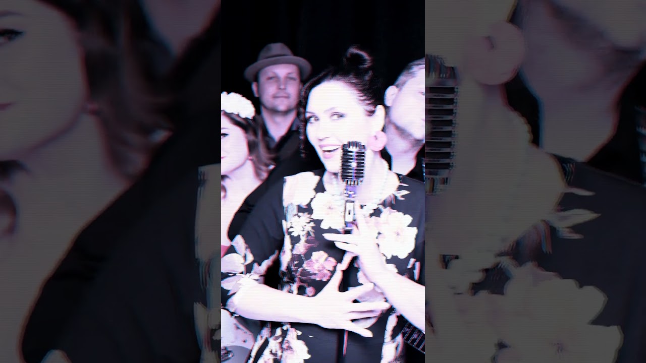 Performance 8