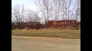 preview picture of video 'Four Canadian Pacific GP38-2's in Stettler'