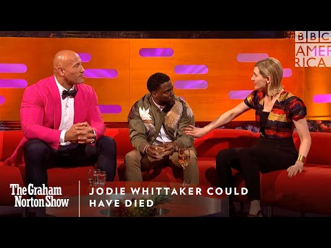 ジョディ・ウィテカーが死んだかもしれない｜グラハム・ノートン・ショー｜金曜午後11時｜BBCアメリカ (Jodie Whittaker Could Have Died | The Graham Norton Show | Friday at 11pm | BBC America)