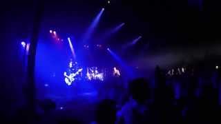 Skip the use - 30 years [Live Queven]