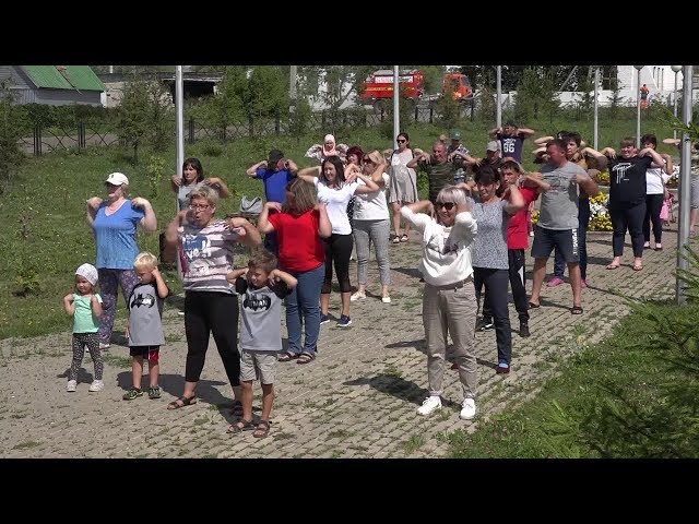 Утренняя зарядка на свежем воздухе