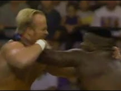 Leroy Howard vs. "Stunning" Steve Austin (10 22 1994 WCW Worldwide)
