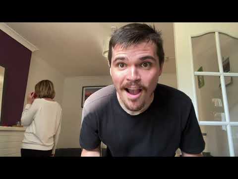 How to play ‘ The Pink Panther Theme’ on the ukulele (and how to steal a donut...)