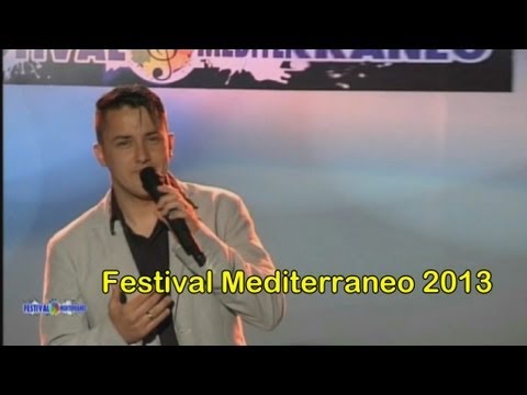 Francesco Zerbo - Quaquaraqua' (Festival Mediterraneo 2013)