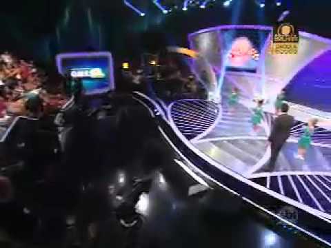 Isa Sampaio canta 'Sou a Barbie Girl, Kelly Key'  Programa Raul Gil SBT