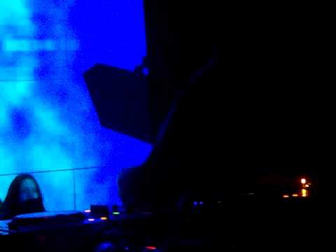 Hessle Audio (Ben UFO, Untold, Pangaea) at Sanitas (Kaunas 09/10/09)