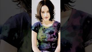 Download lagu Alizee - Moi Lolita Super Beautiful 🤩 #alizee #shortsfeed #frenchpop #shorts mp3