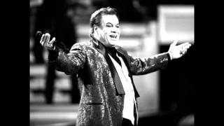 Juan Gabriel Adorable mentirosa