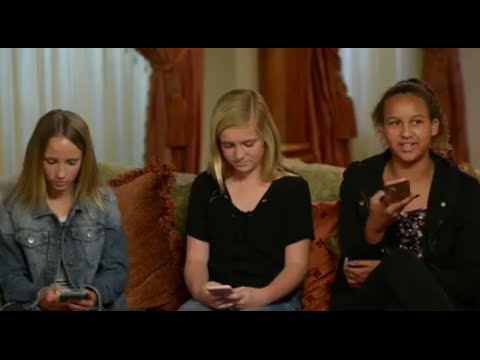 Secrets Preteens Keep On Their Phones [Part 2] - YouTube