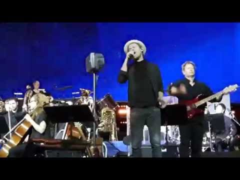 Johannes Oerding & Neue Philharmonie Frankfurt  "Schlaflos" 9.7.2016