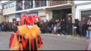 preview picture of video 'carnaval vilarandelo 2013 grande desfile.wmv'