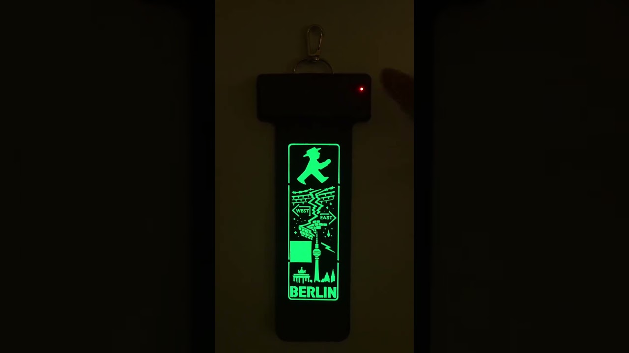 루미택[QR Code, 독일 베를린 암펠만]