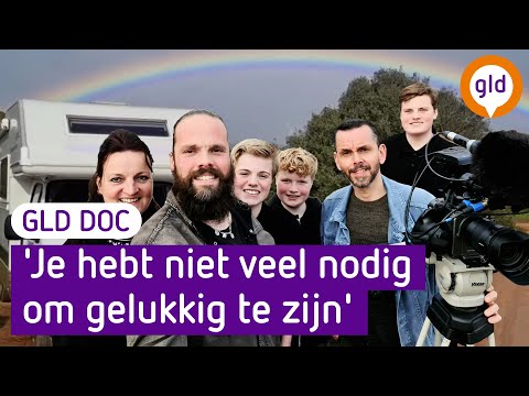 FAMILY SELLS HOUSE AND LIVES IN CAMPER | GLD Doc