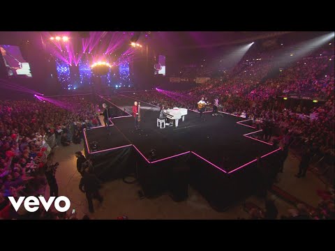 Pooh - Uomini soli (Live in Bologna)