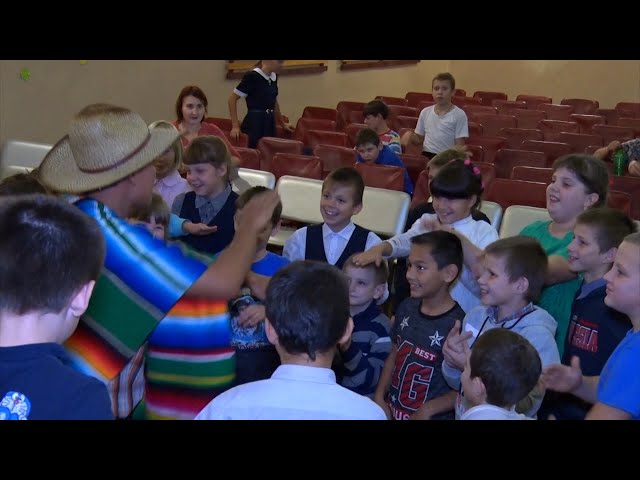 Праздник для сирот