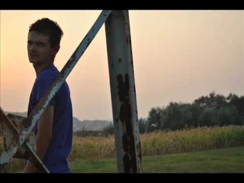 Ricku Ft. The Leader - Na Po Vim