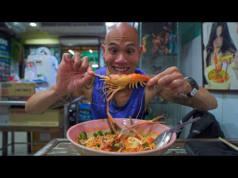 , title : 'EXTREME Thai Street Food in Bangkok - GIANT SHRIMP TOM YUM GOONG + EATING BUGS IN BANGKOK, THAILAND'