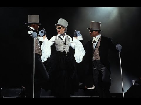 Madonna "Justify My Love". Absolutely breathtaking! Truly the highest form of art. Girlie Show 1993.