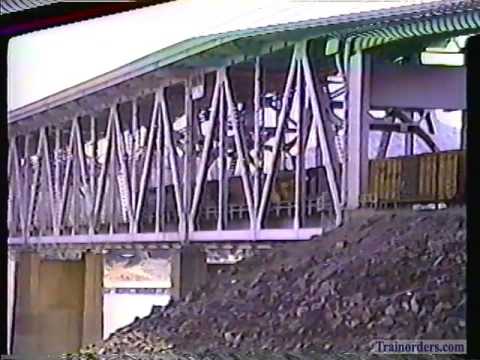 Classic Railroad Series 640 - Southern Pacific Crossing Pitt River Bridge