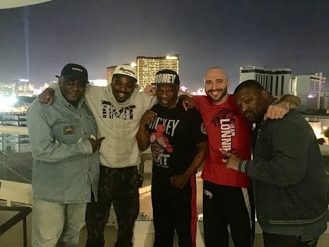 Floyd Mayweather Sr., Mike McCallum, Ross Thompson & Lionell Thompson goofing around