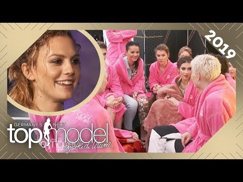 LÄSTERSCHWESTERN: Simones Aktion bringt die Mädels zum Lästern | GNTM 2019 | ProSieben