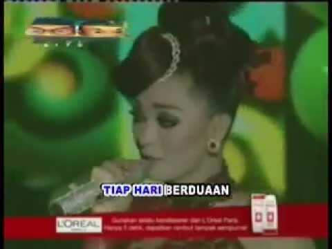 GISELLE & ZASKIA GOTIK PACAR LIMA LANGKAH KARAOKE